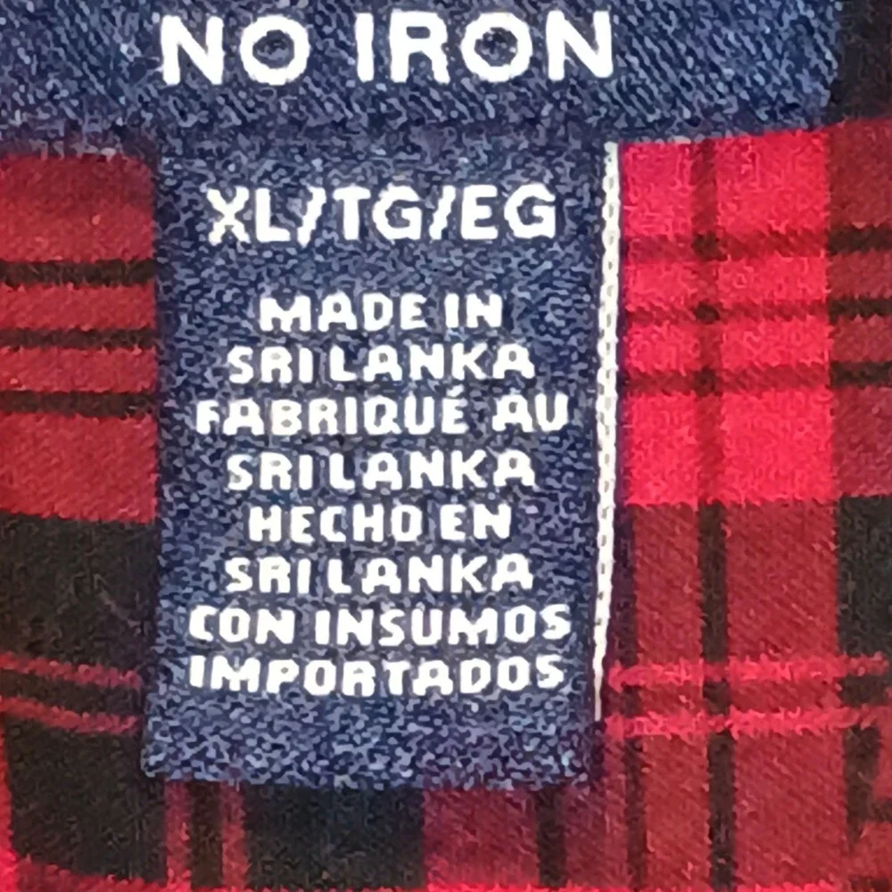 CHAPS Mens Plaid Long Sleeve Button Down Shirt Red Black XL No Iron‎ - Picture 9 of 13